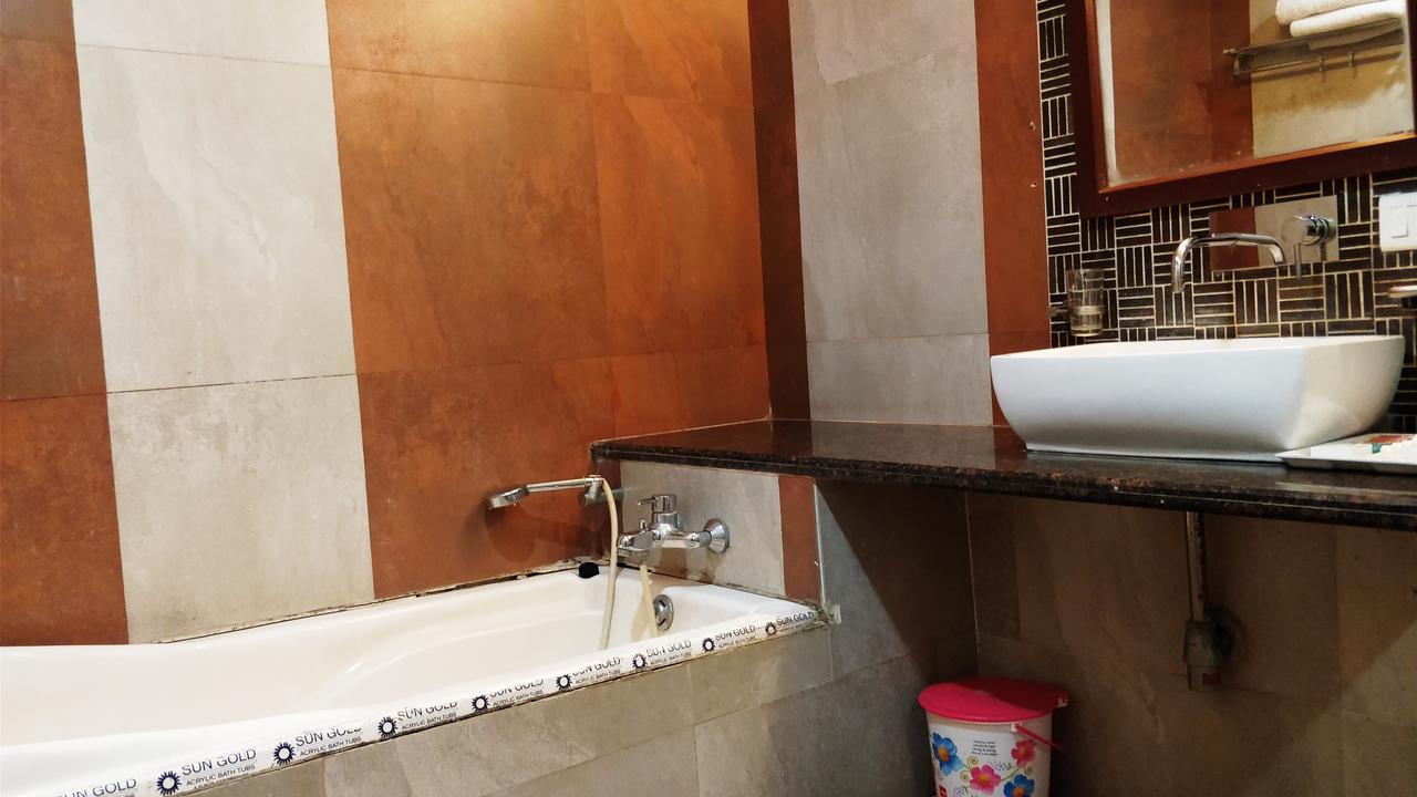Hotel Mount Regency Mount Abu Esterno foto