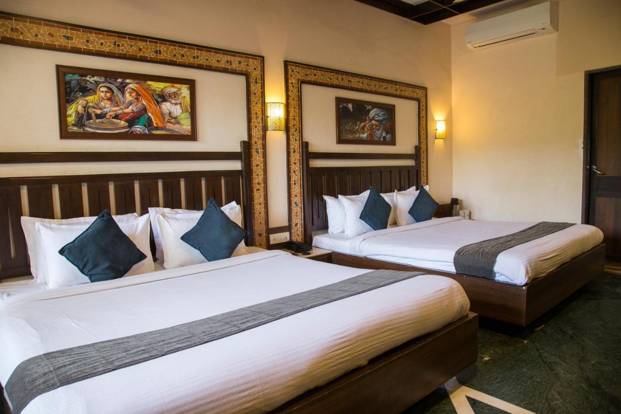Hotel Mount Regency Mount Abu Esterno foto